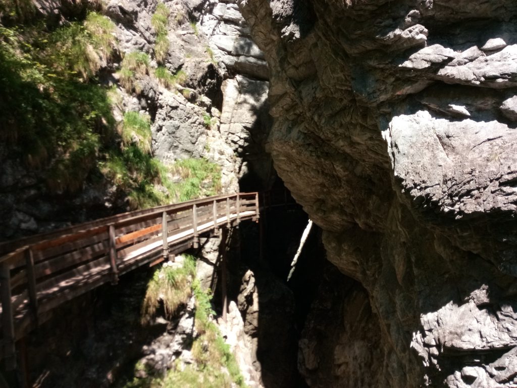 Wooden bridge towards the gorge entry