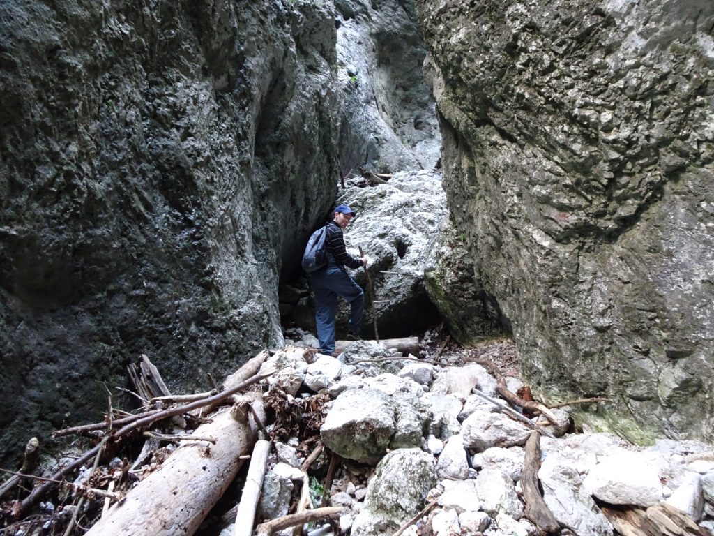 A short climbing passage