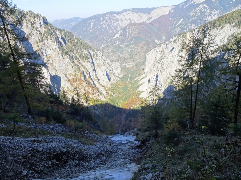 View at the crossing with the AV-Steig