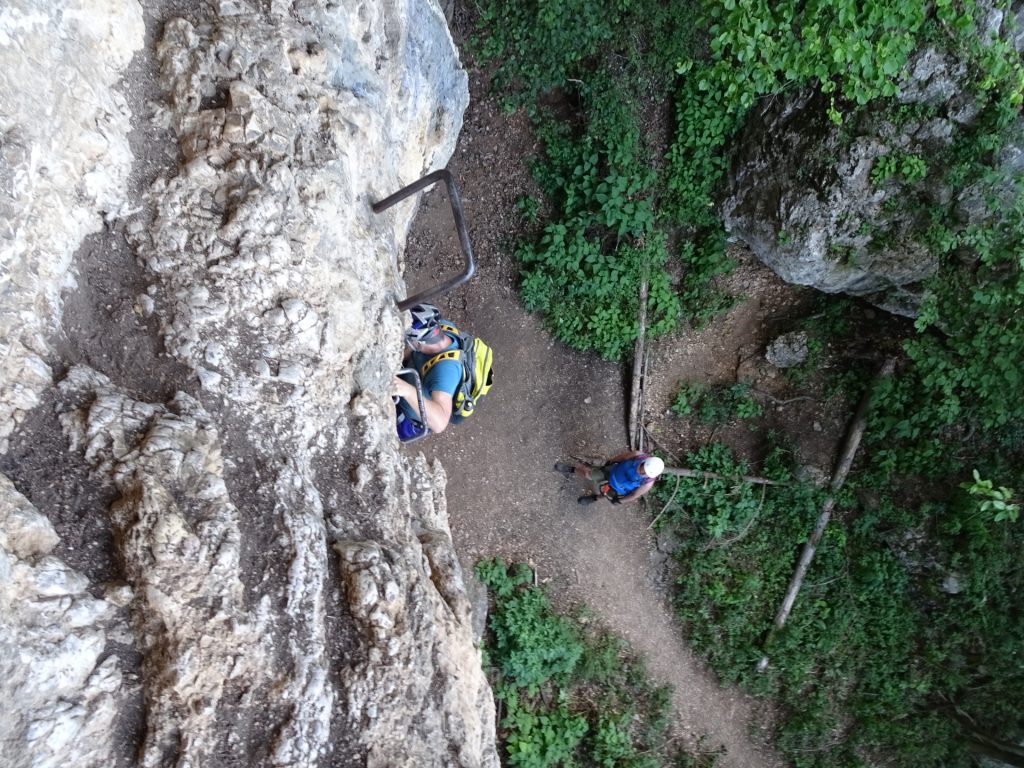 Robert climbing up to Frauenlucke