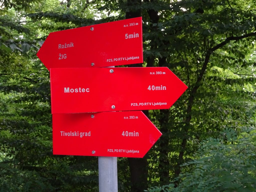 Signpost - towards Mostec