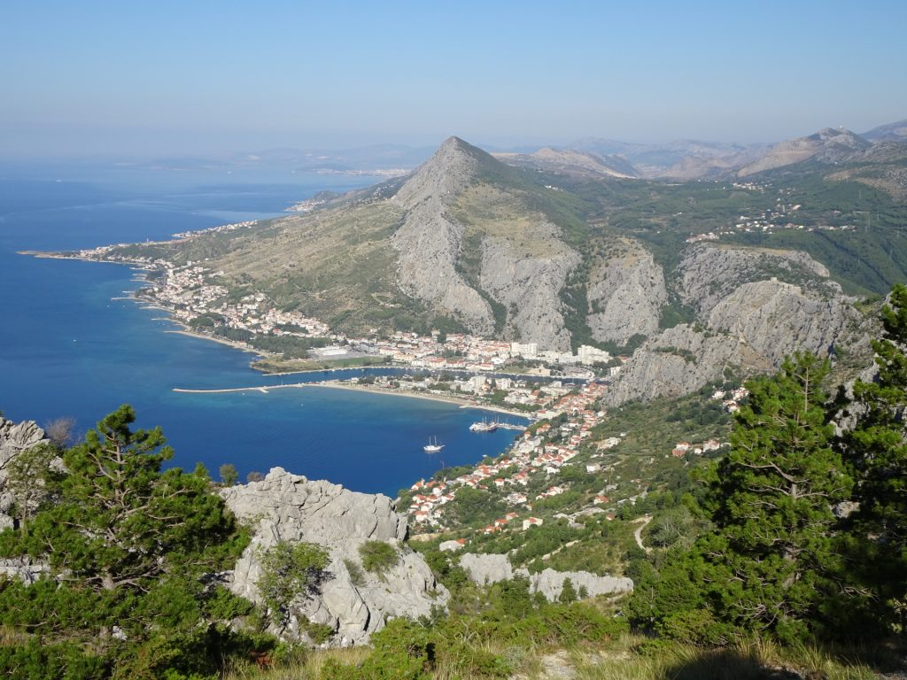 View towards Omis