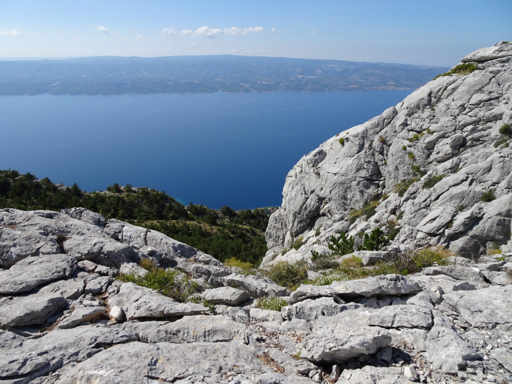 Off-trail towards Srtrazina