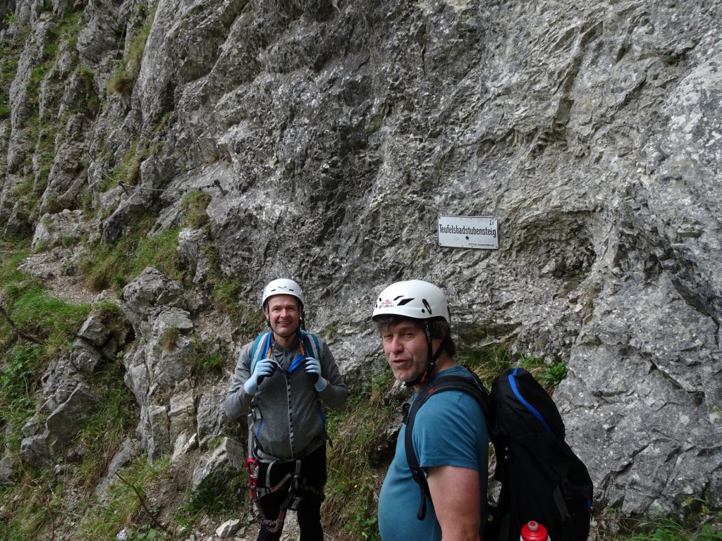 Herbert and Robert are ready to climb