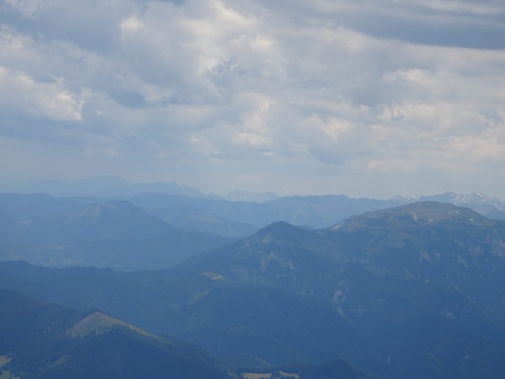 Distance view from "Heukuppe"