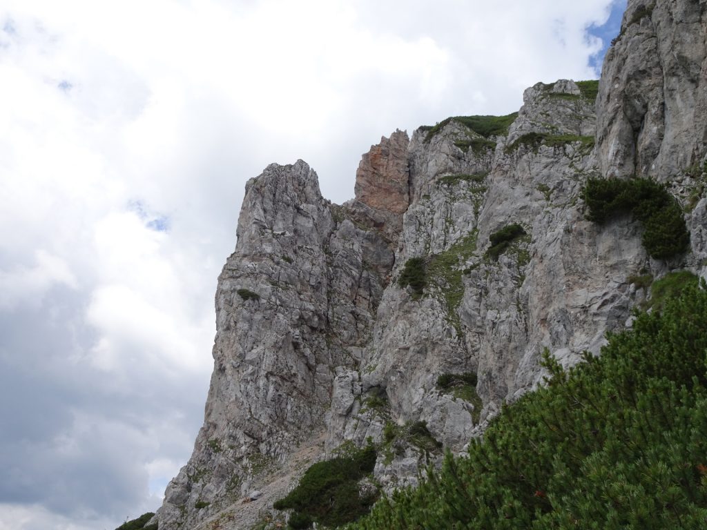 Stunning rock seen from "Murmeltiersteig"