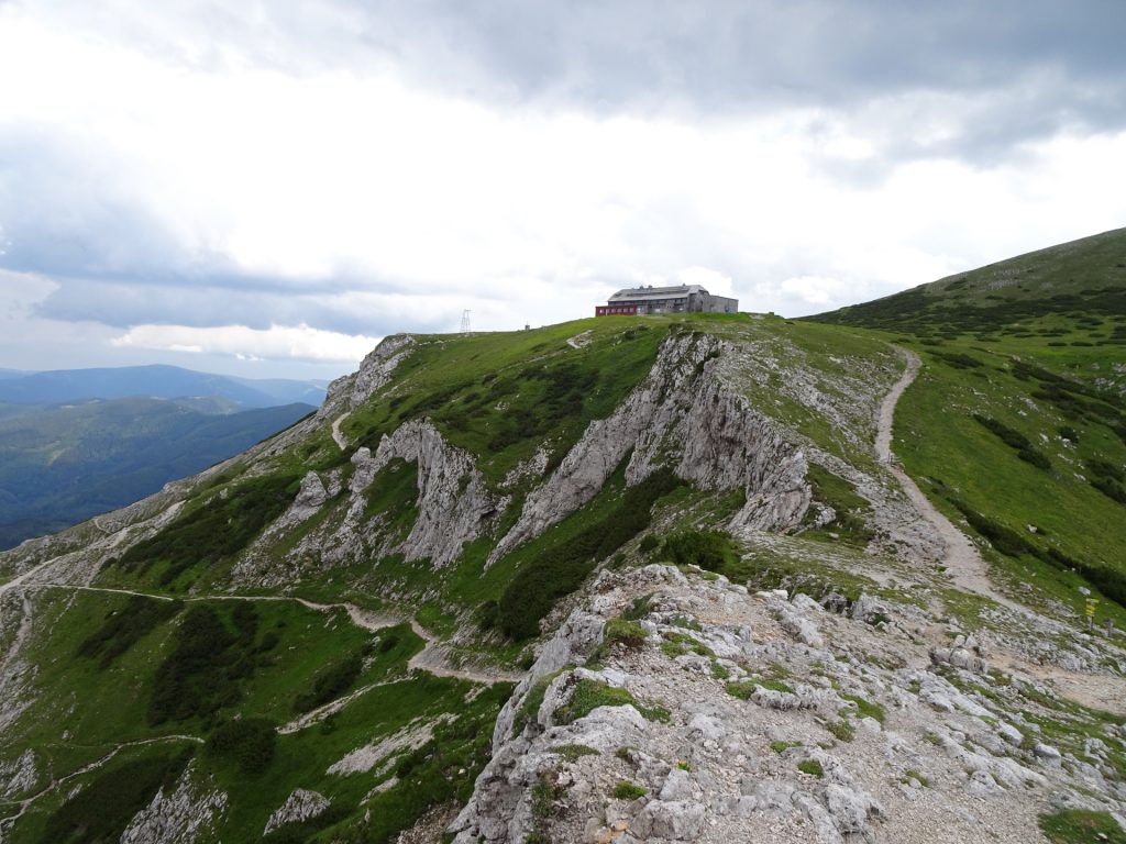 View back to "Karl-Ludwig Haus"