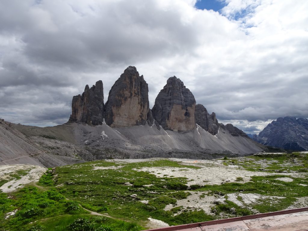 The "tre cime" seen from the hut