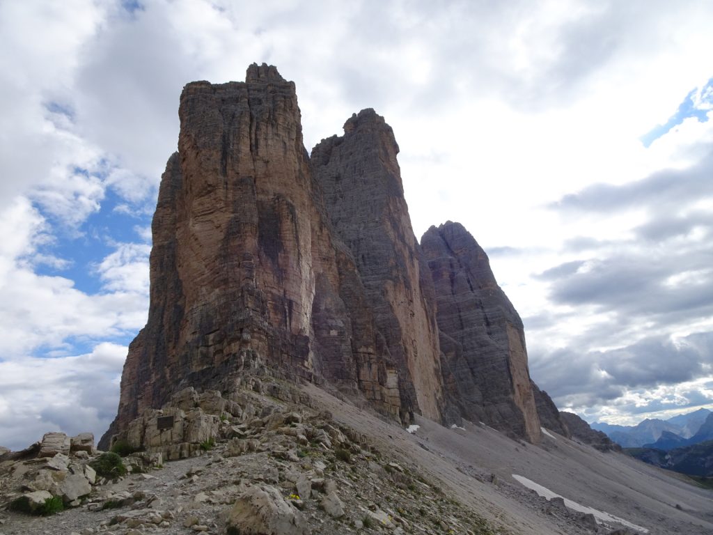 Towards the first of the "tre cime"