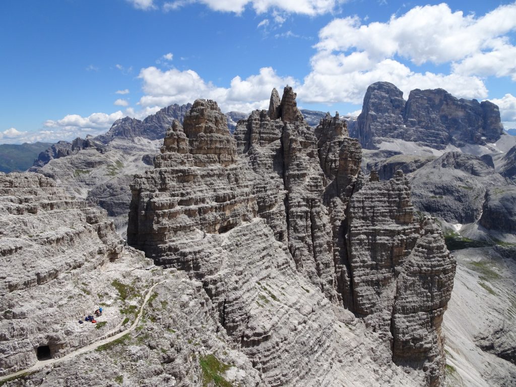 The "Sentiero delle Forcelle" seen from "Paternkofel"