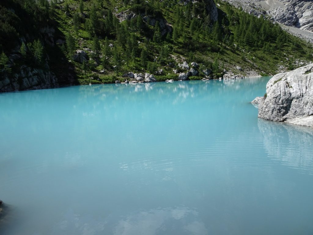 The stunning colour of "Sorapis lake" (Largo del Sorapis)