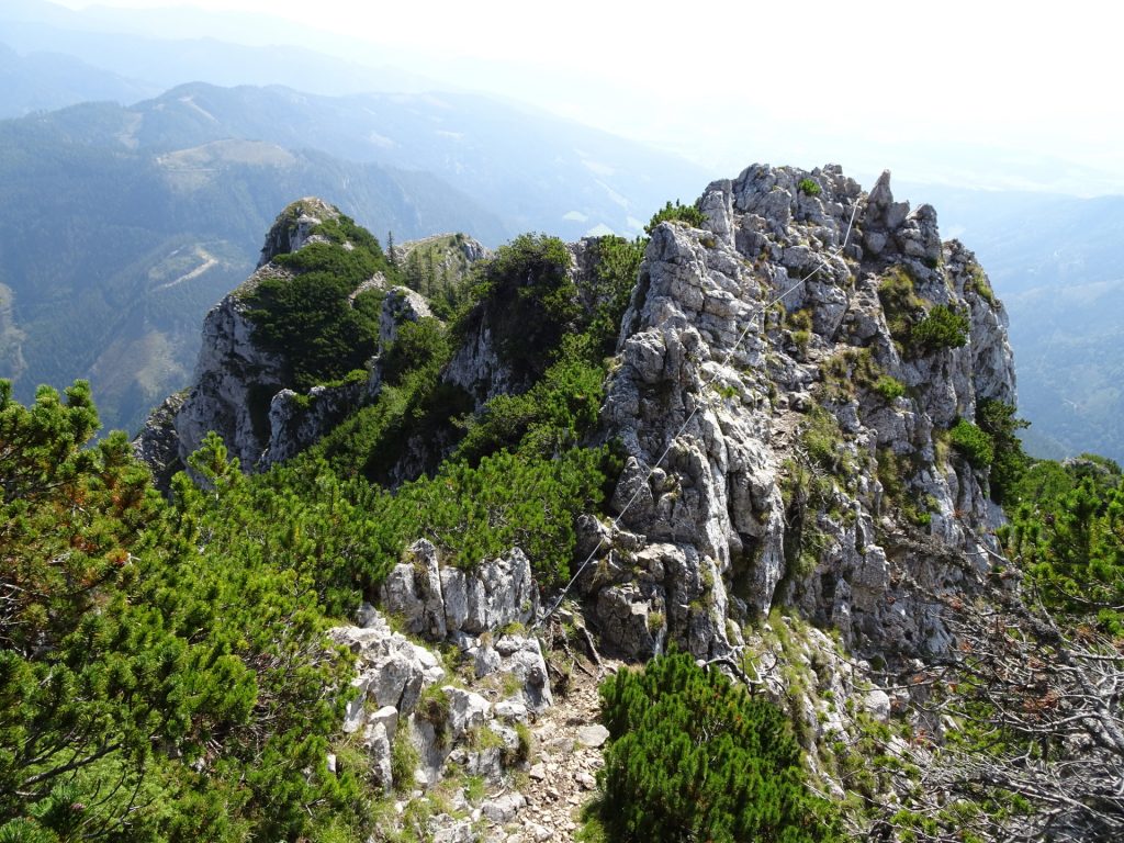 View back at the climbing passage (A/B)