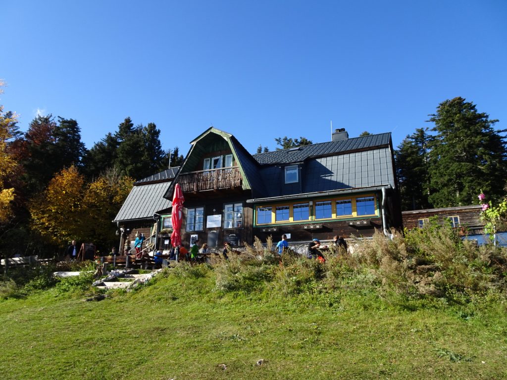 Well-deserved break at the "Hubertushaus"