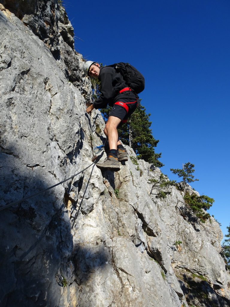 Steirerspur: Bernhard towards the first traverse (B)