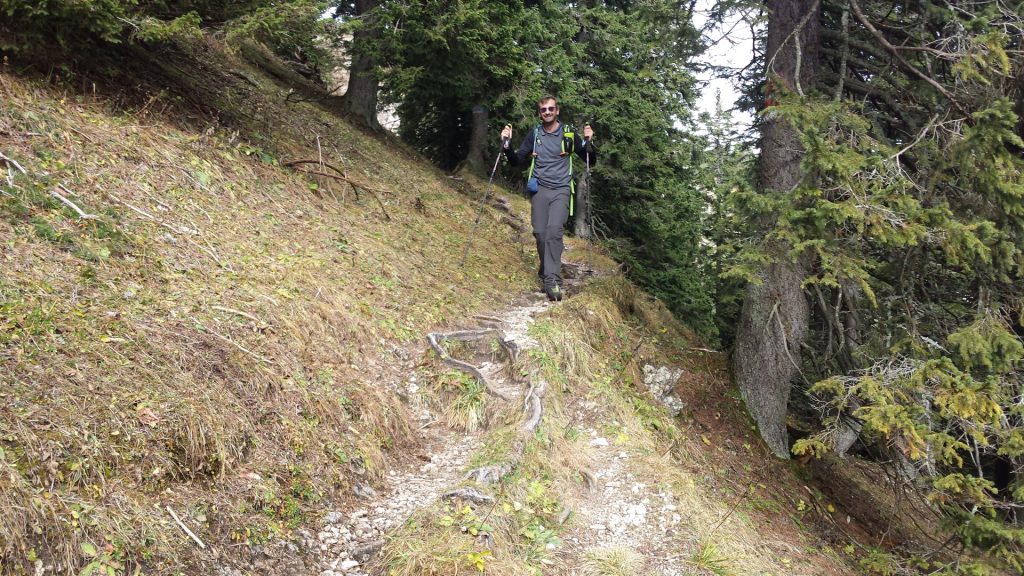 Stefan descending towards "Dirnbacherhütte"