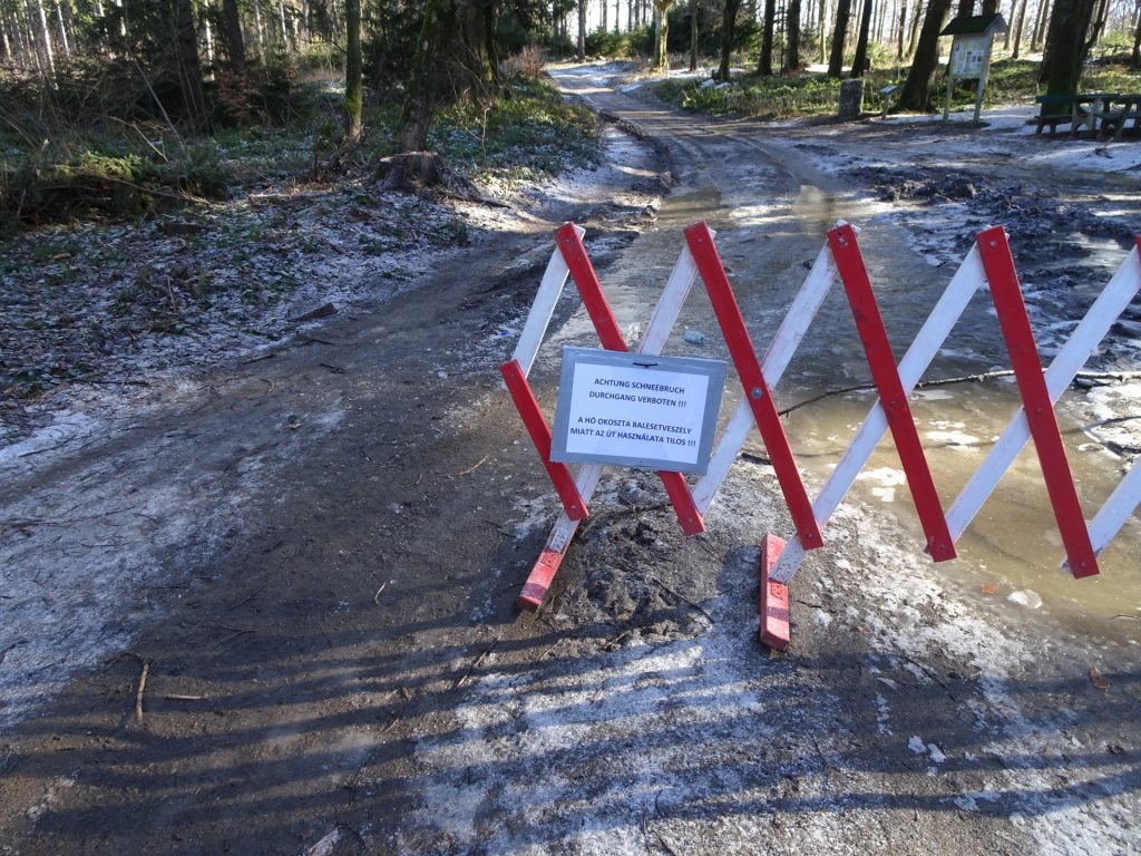 The trail towards "Geschriebenstein" was closed (obviously ignored)