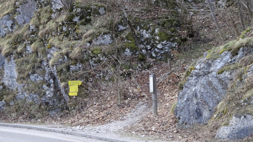Signpost towards "Schönbrunnerstiege"