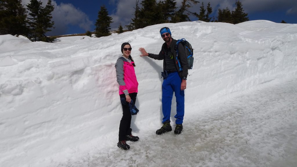 Debora and Stefan evaluate the snow depth