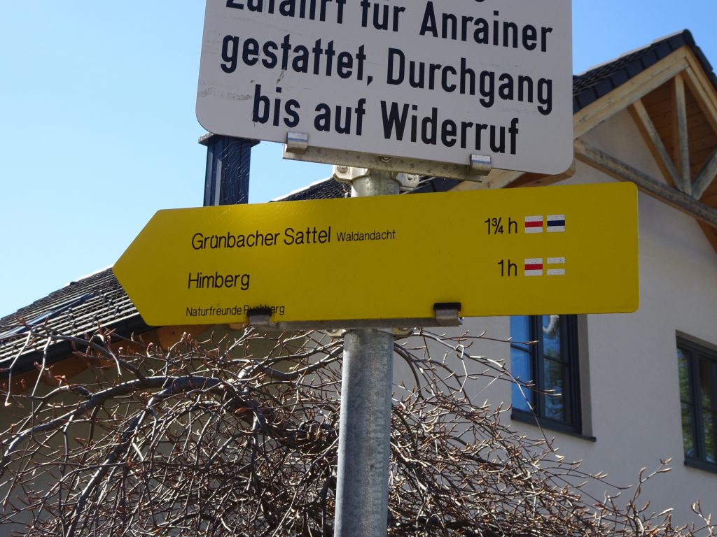 Following the route towards "Grünbacher Sattel"