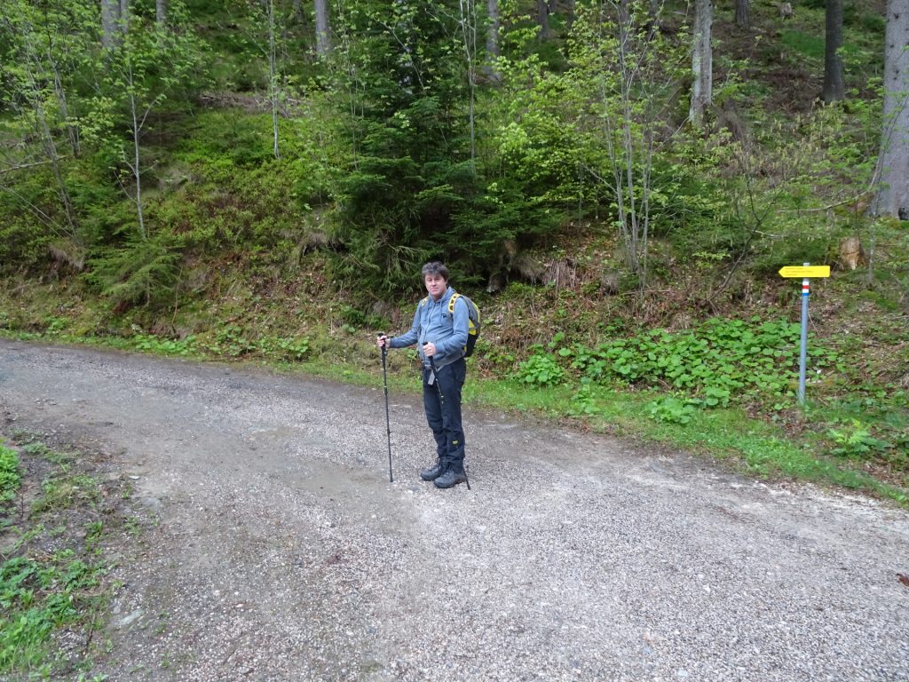 Robert is ready to hike up the "Schindelsteig"