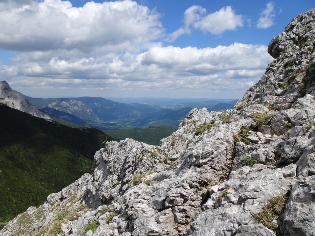 Great view from "Karl Kantner Steig" (from here it is hiking only)