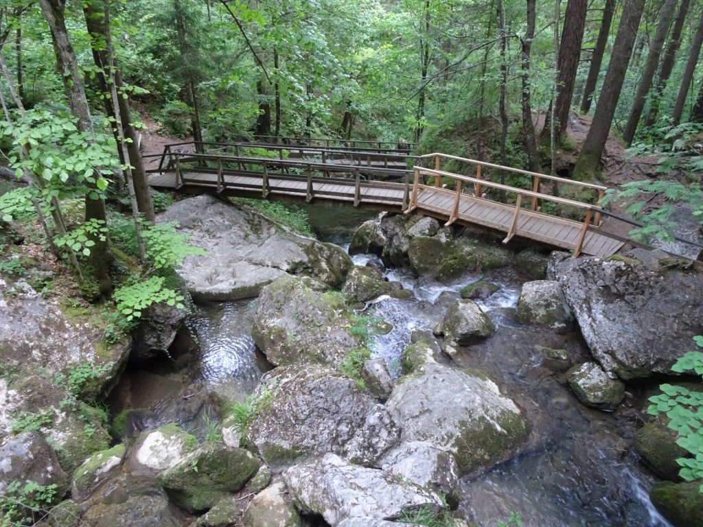 The amazing waterfalls of "Myrafälle"