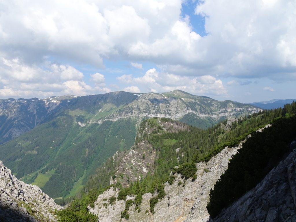 View towards "Grabnergupf" and "Schneealpe"