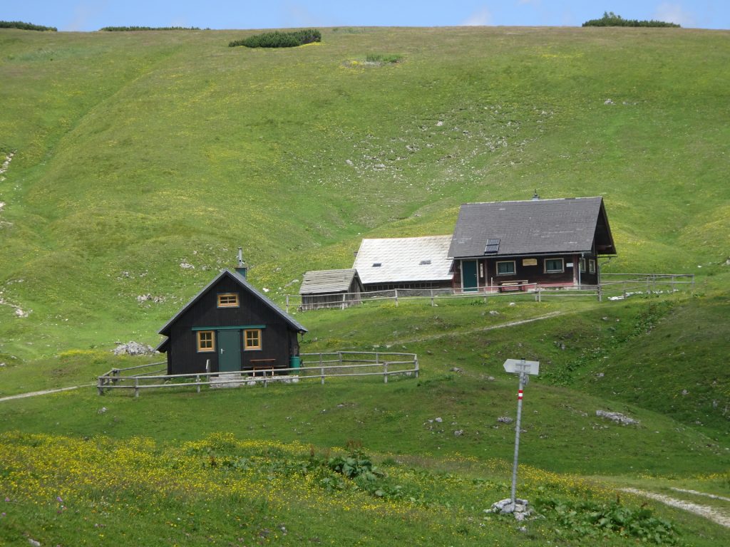 Alpine huts at "Michlbauerhütte"