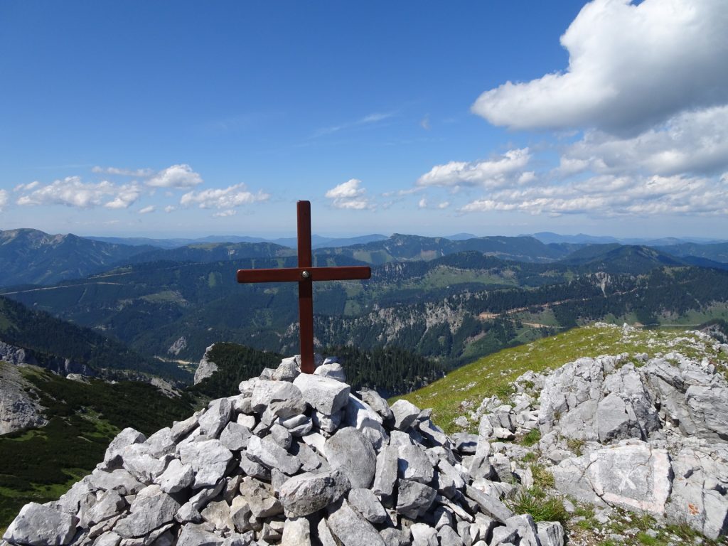 The summit cross of "Kleine Mitterbergwand"