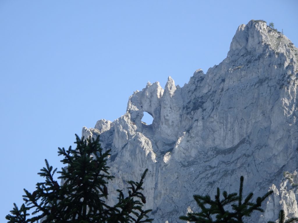 The "Messnerinloch" seen from "Kamplsteig"