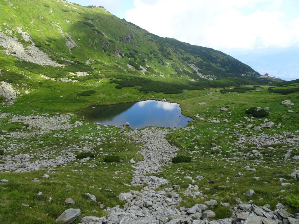 View back on the "Iezer" lake and valley