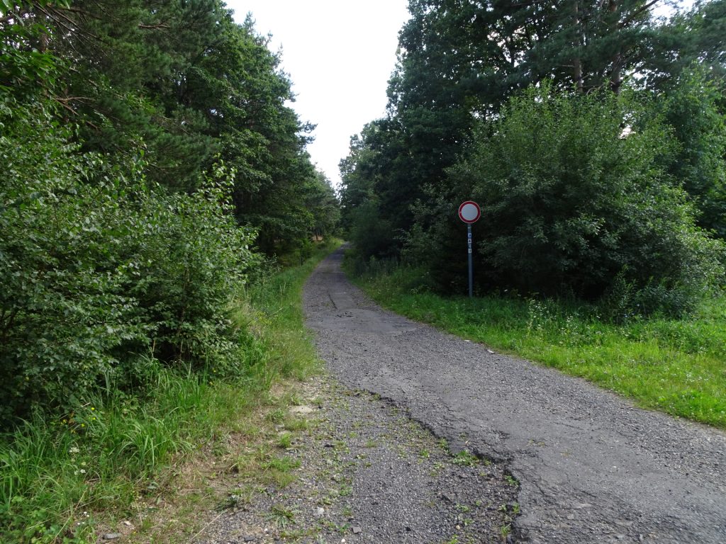 Follow this road after "Vörös-kereszt"