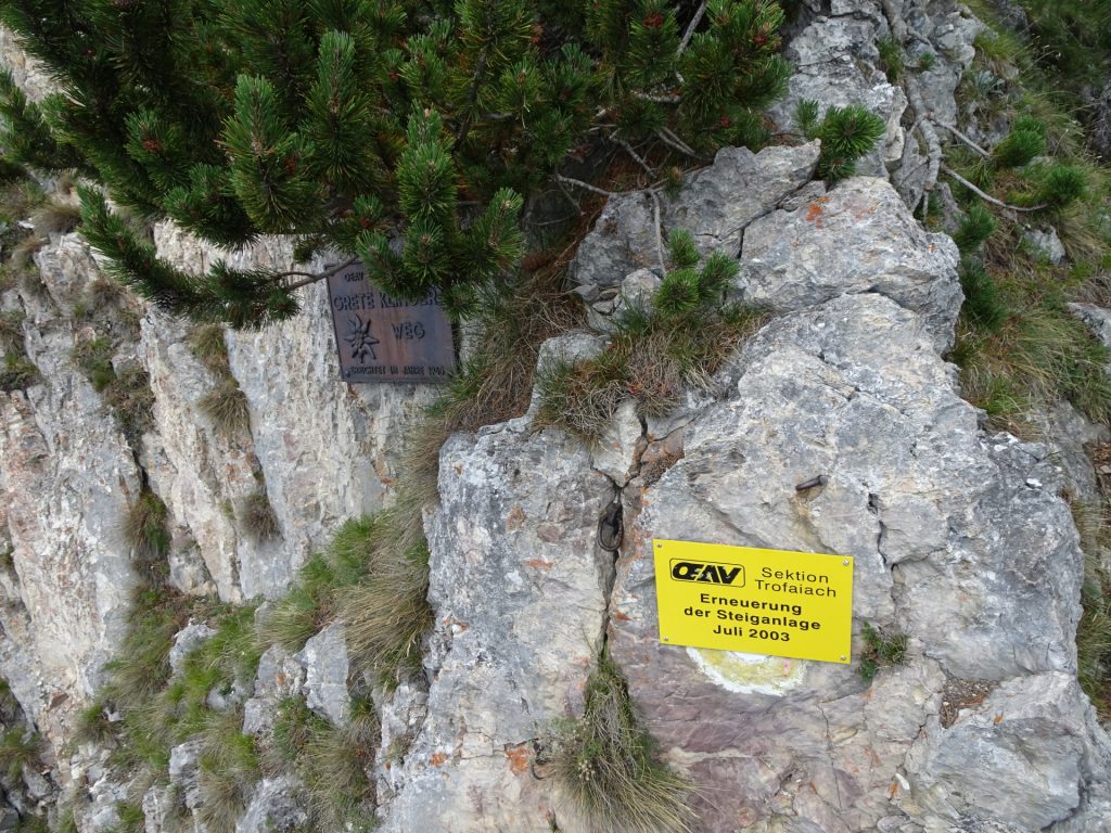 The sign indicating the begin of the middle (and thus demanding) part of the Via Ferrata