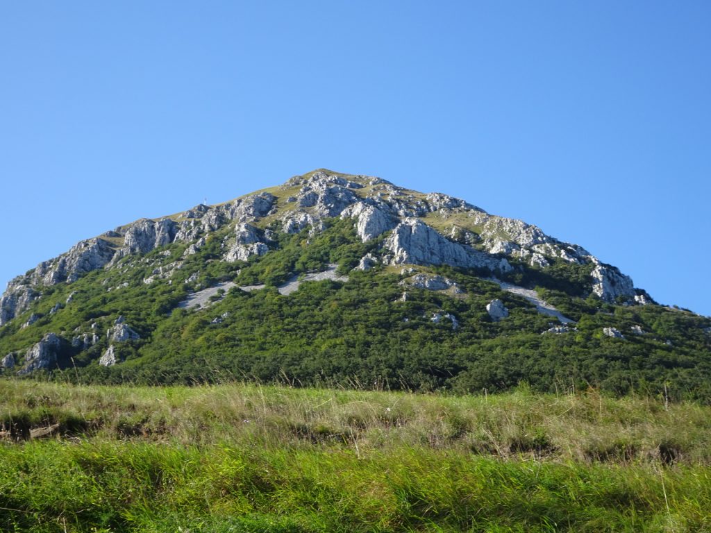 The "Pleša" seen from the parking