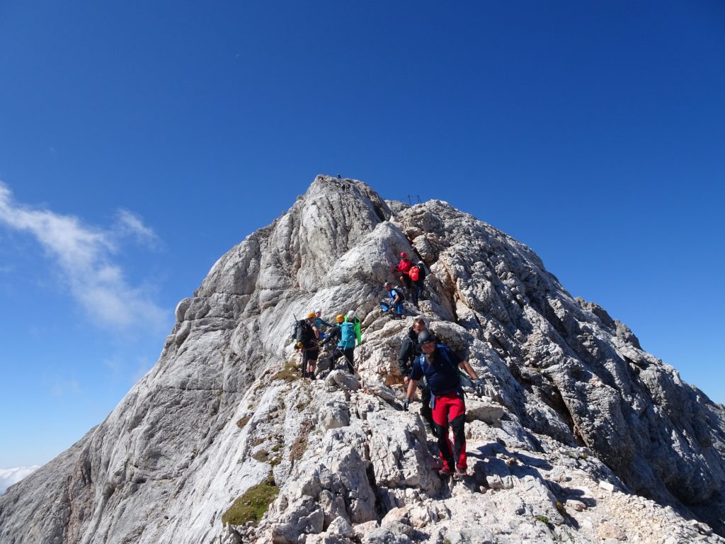 Descending via "Zavarovana Plezalna Pot"