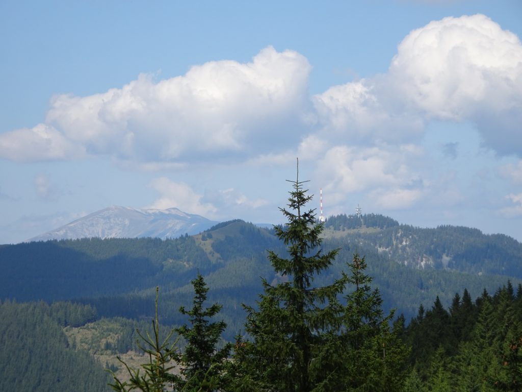 Semmering seen from the trail towards "Kranichberger Schwaig"