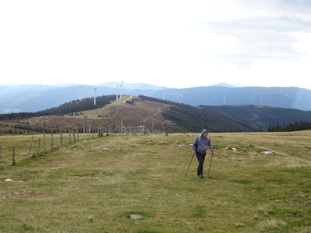 Robert hikes up to "Pretul"