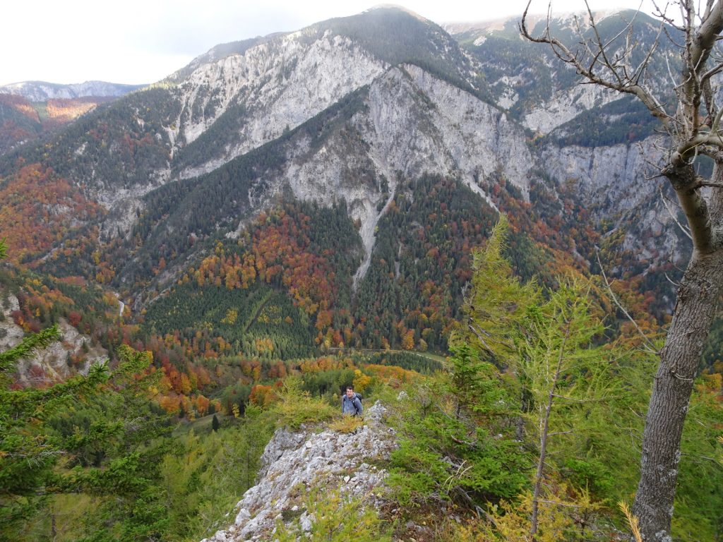 Robert climbs up "Camillo-Kronich-Steig"