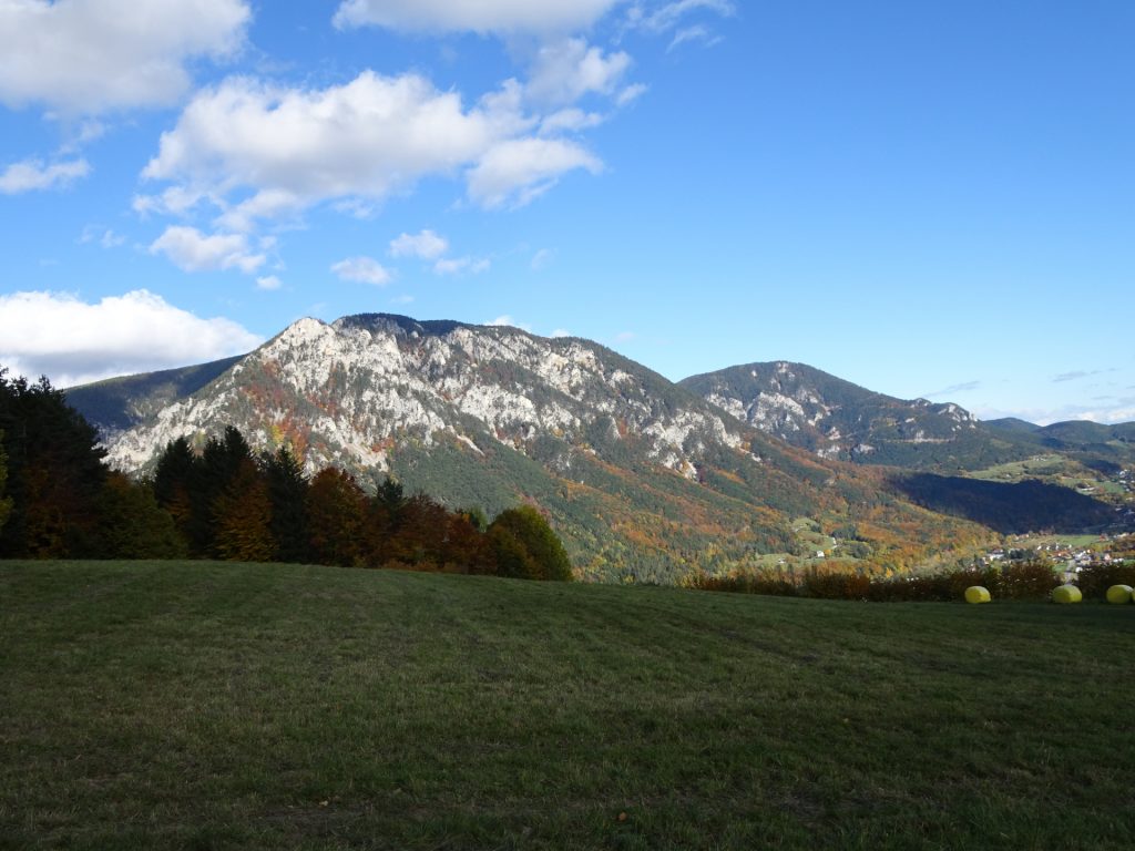 On the trail towards "Hirschwang"