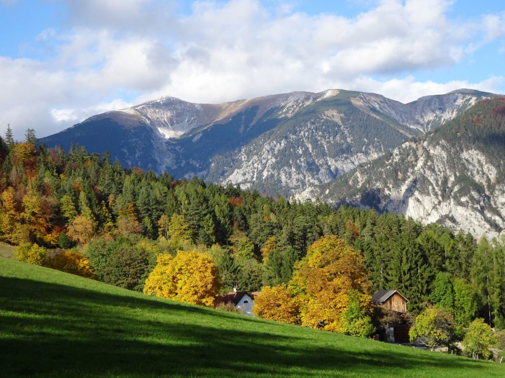 On the trail towards "Hirschwang"