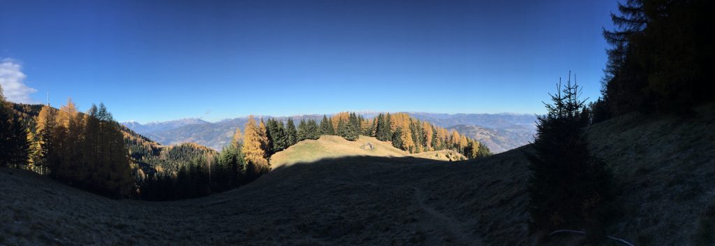 Panorama view from the trail towards "Rosseck"
