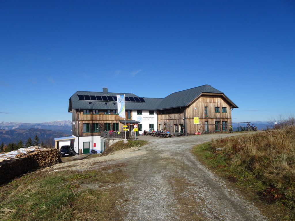 The "Mugelschutzhaus"