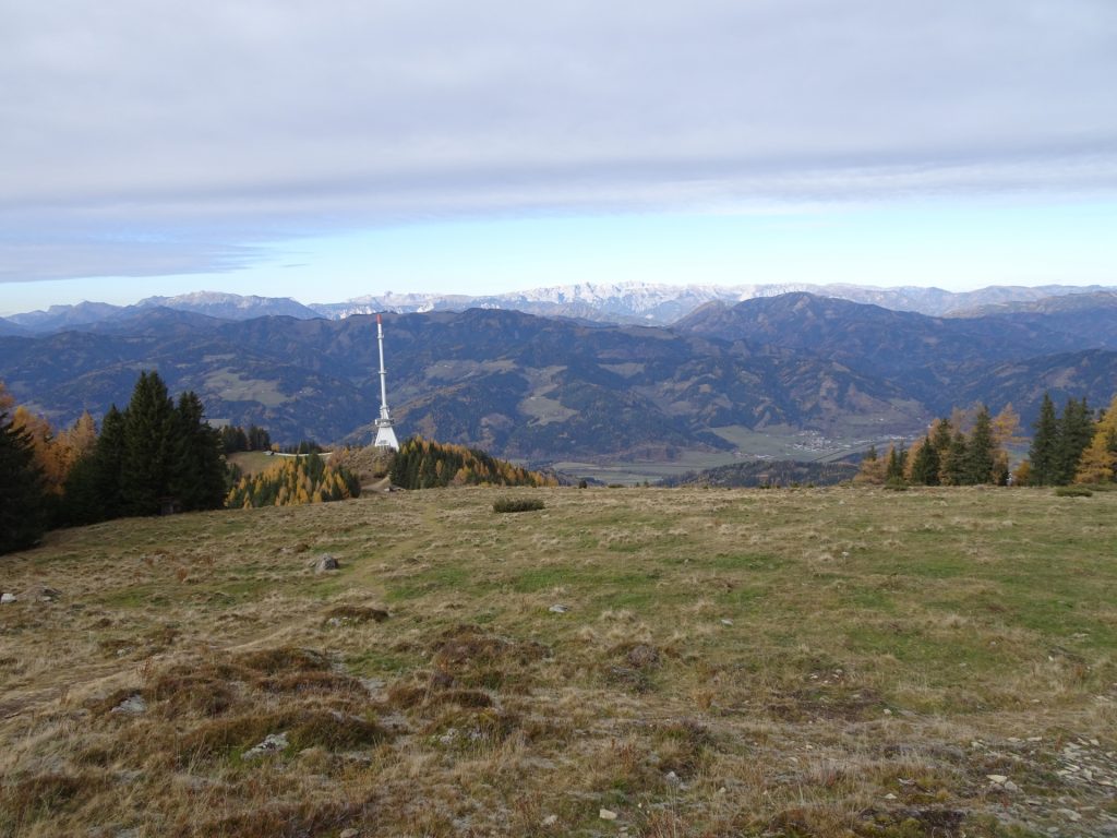 The antenna of "Mugel" with a scenic background