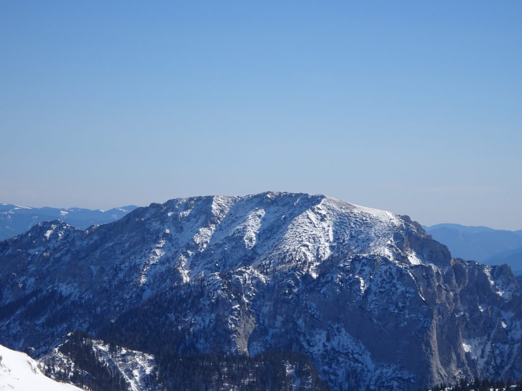 No snow on <i>Messnerin</i>