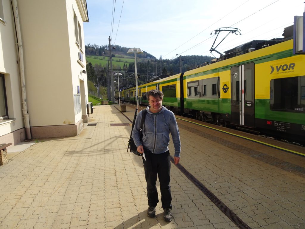 Robert arrives at the train station <i>Breitenstein</i>