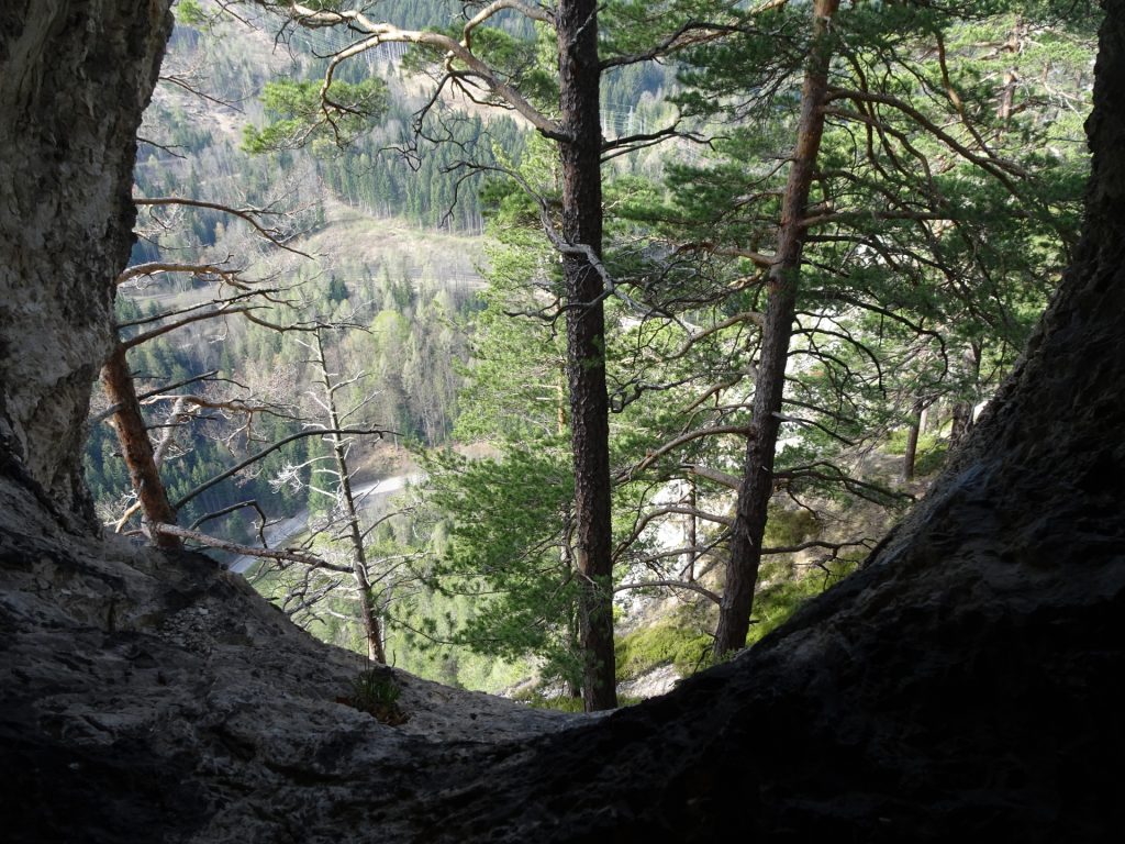 Looking through the <i>Pollerosfenster</i>