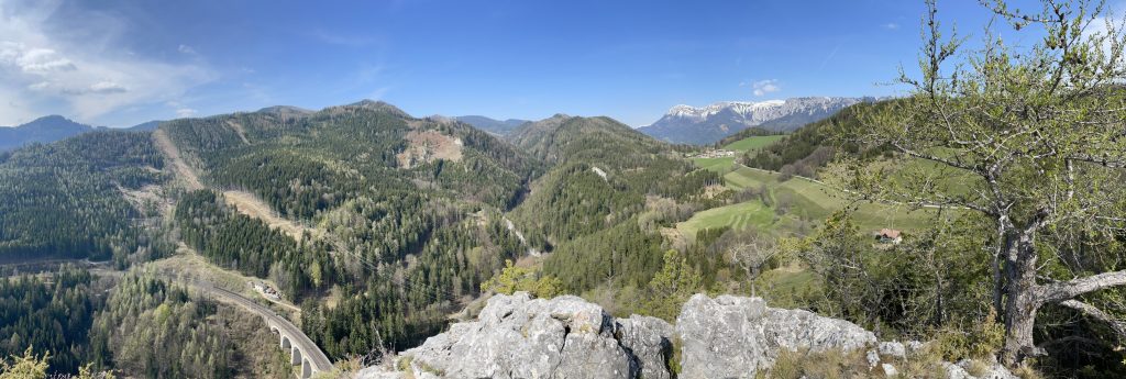 Panoramic view from the <i>Polleroswand</i>