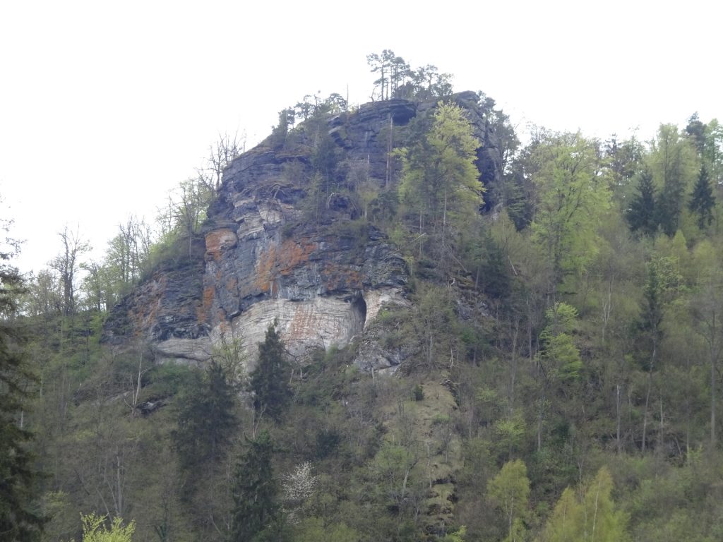 The <i>Teufelskirche</i> (cave) below the <i>Teufelsrast</i>