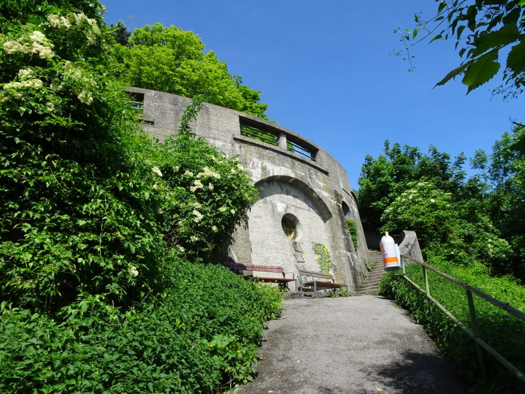 At <i>Leopoldsberg</i>