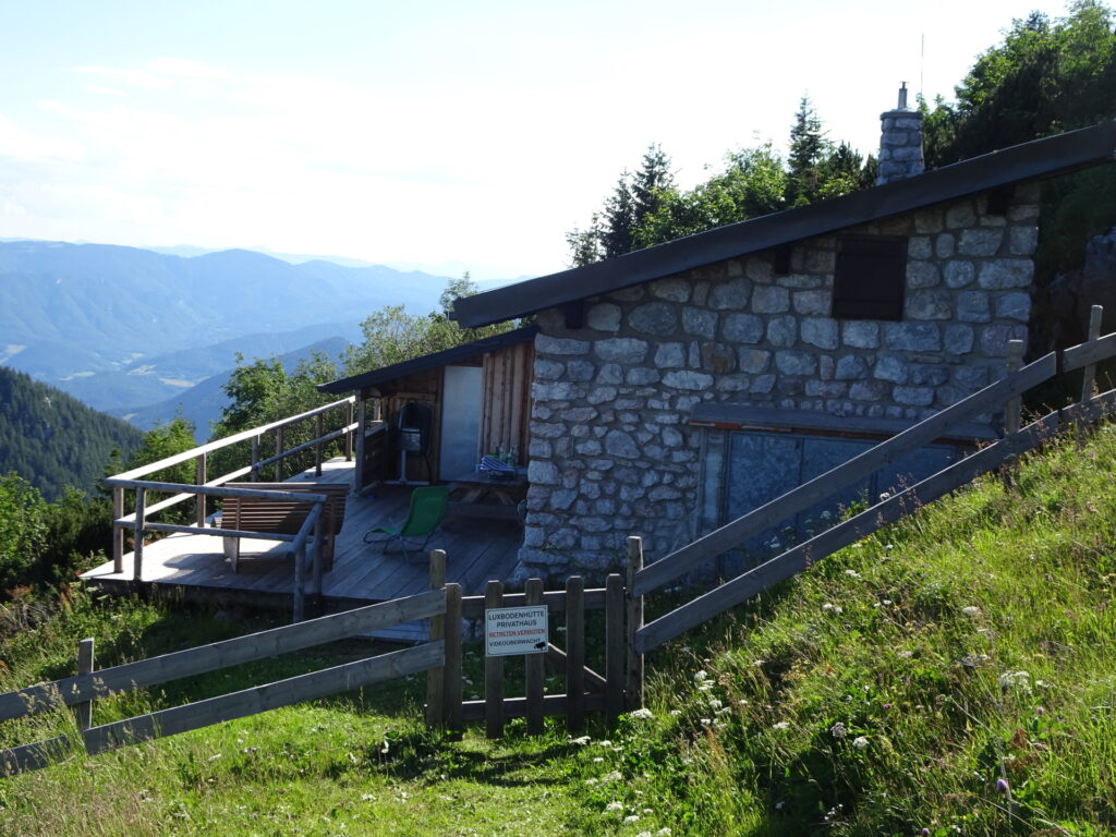 The <i>Luxbodenhütte</i> (private)